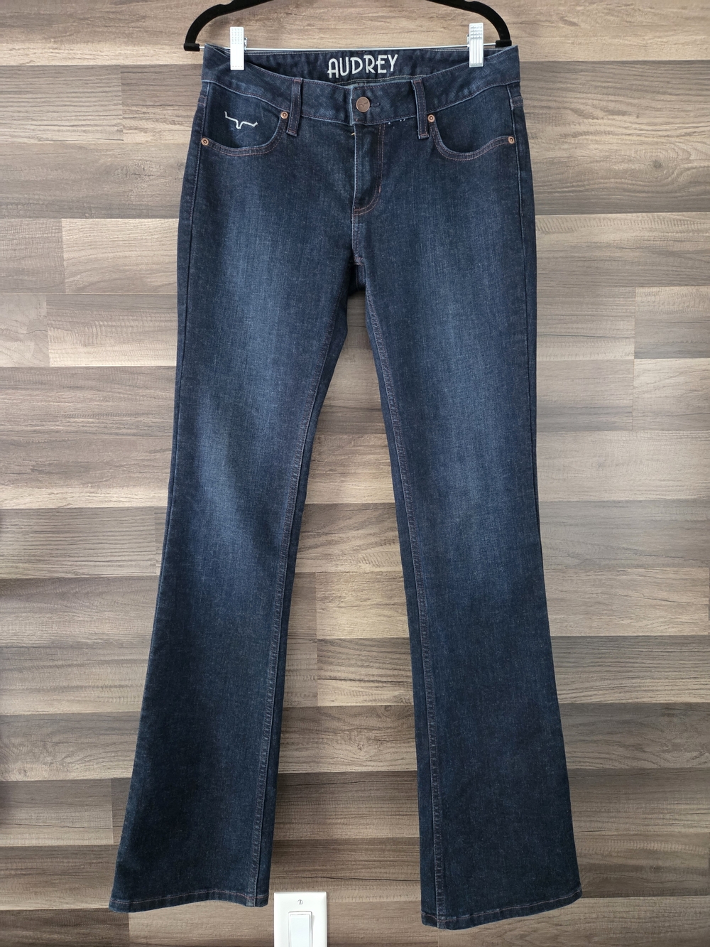 Kimes Ranch Audrey Dark Wash Low Rise Bootcut Jeans, Size 6/34 - Picture 3 of 7